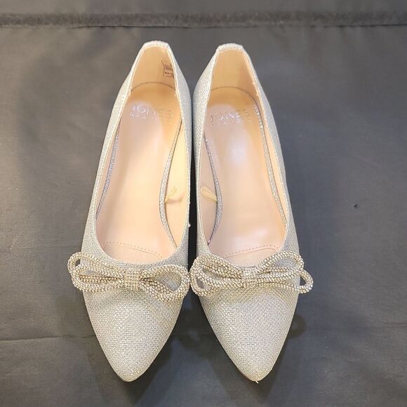 BRAND NEW JONES NEW YORK POINTED TOE WITH BOW DETAIL EMBELLISHMENTS FLAT - Picture 2 of 16